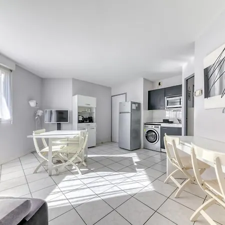 Guestready - Comfort & Charm In Lyon's Heart